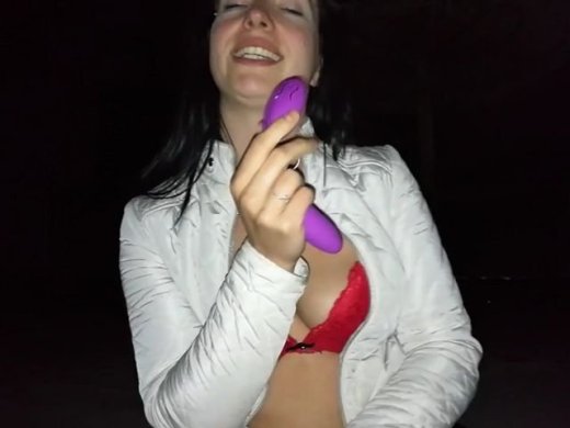 Mit Fremden ein Geschenk vom User eingeweiht…public