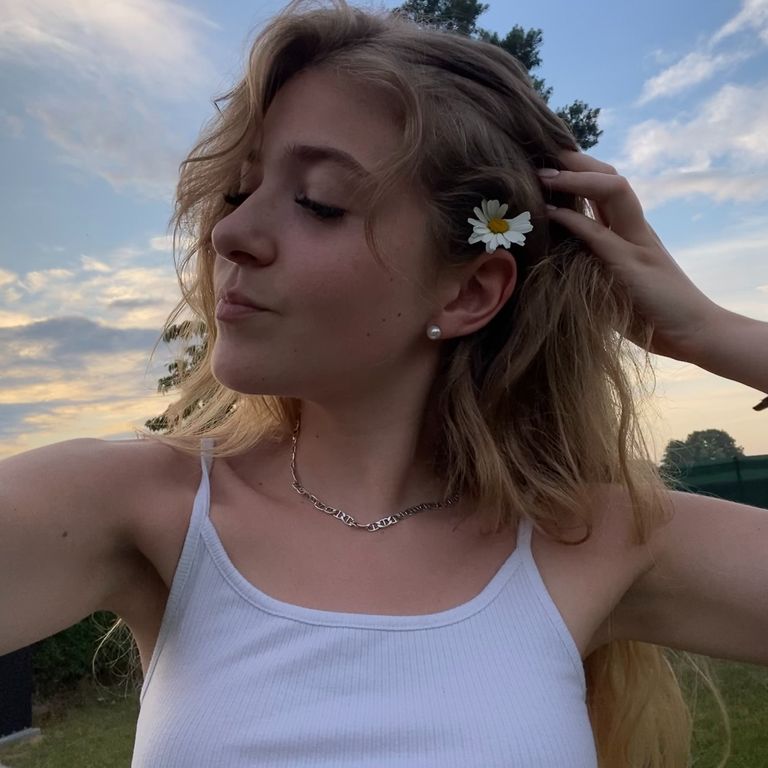 amazing-olivia