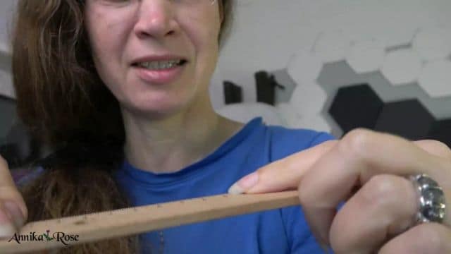 Ich lache deinen mini Pimmel aus!