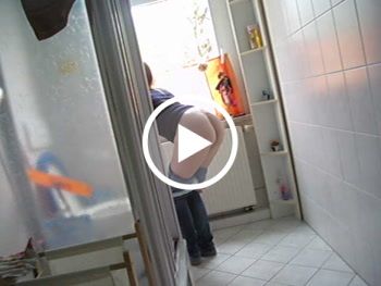 Was für ein Fail... Mein lustigstes Video! ***Amateur-Videos Europäisch fail  Video toilette Solo ob lachen kleines fail Europäisch drehen auf Toilette Amateur Porno Video Clip ab 