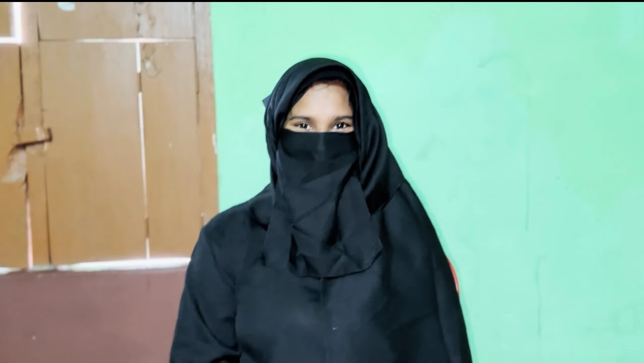 desi hijab stepsister first time fuck with money clear voice