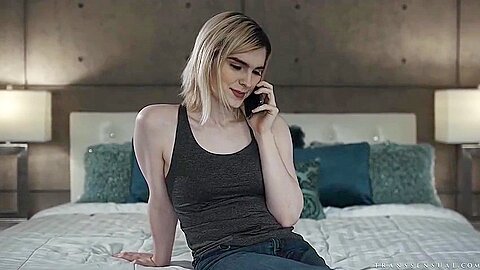 Ella Hollywood – Hot Transexual Wives [transensuals] 1080p