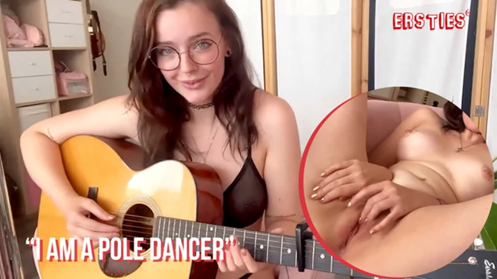 Ersties – Hot Dutch Babe Plays With Her Shaved Pussy