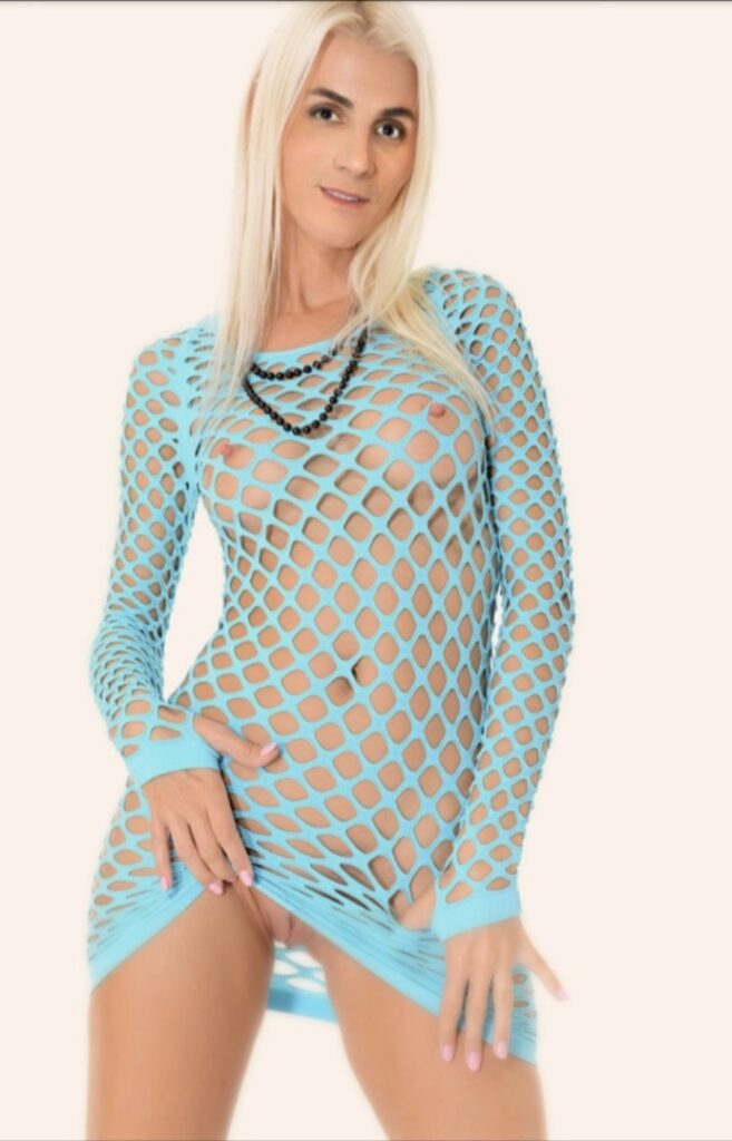 Horny Blonde Porn Actress Sarah Connelly