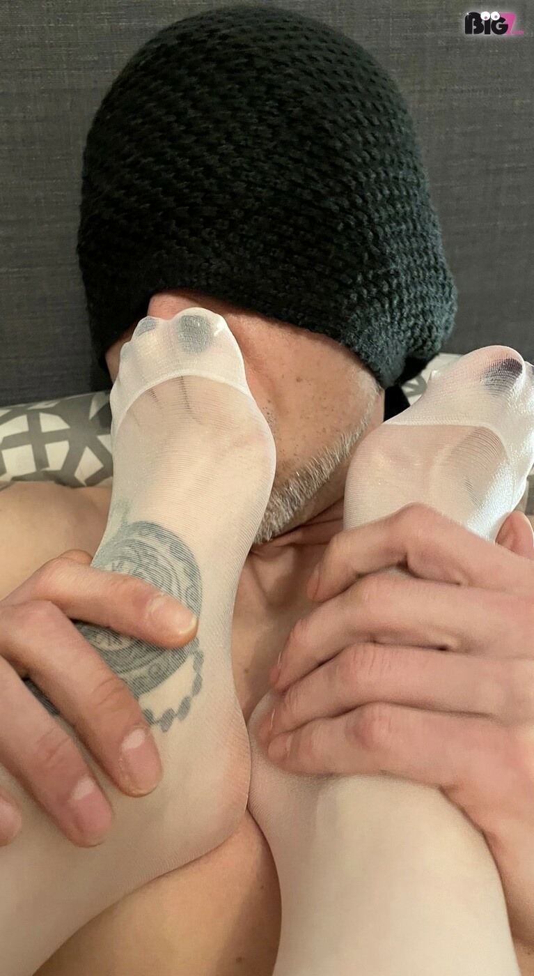 Nylonfeetlover