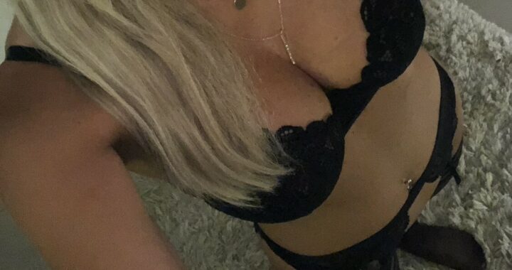 Lena-Rose - Private Porn - Jetzt ansehen