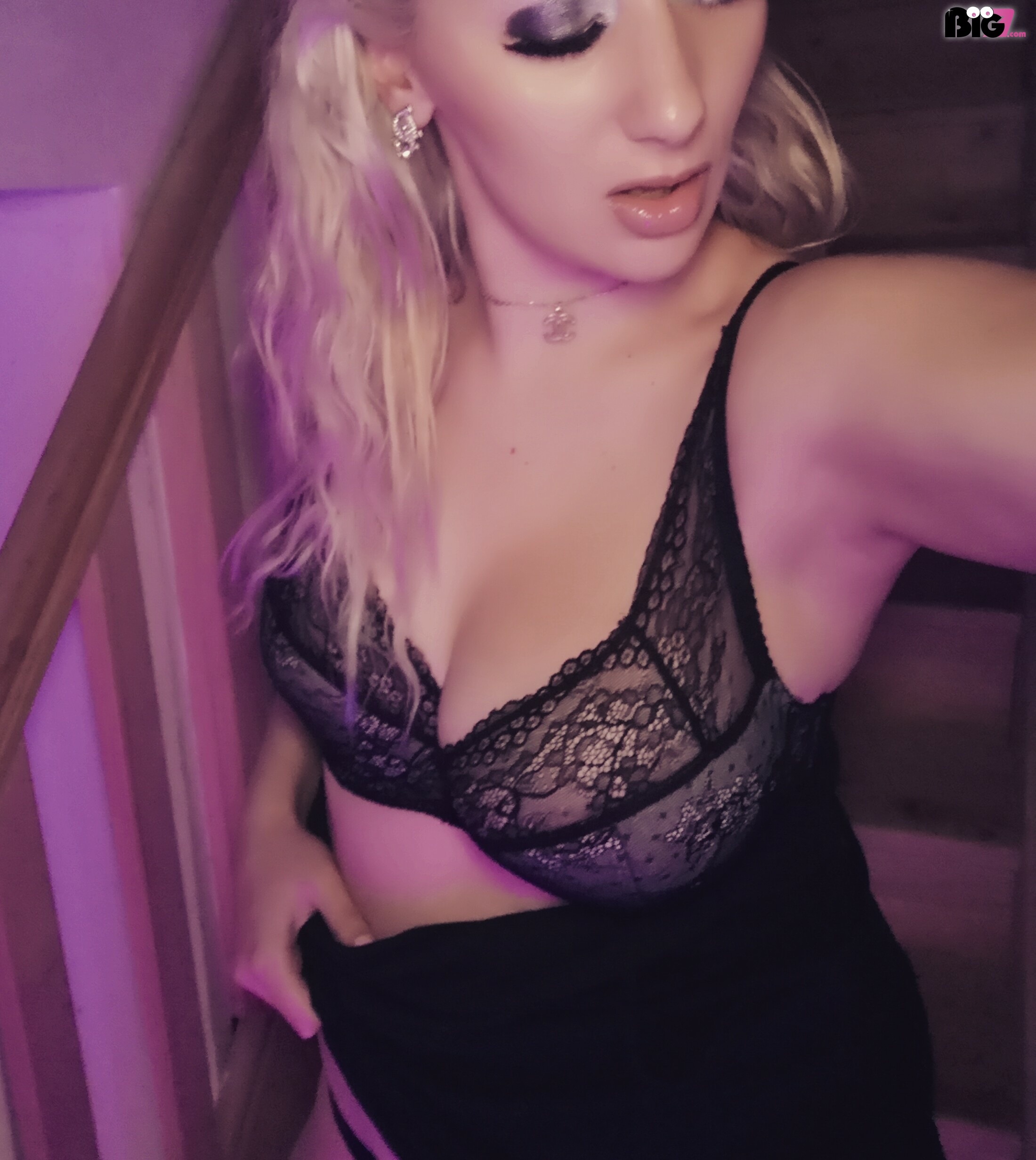 Hotamazone