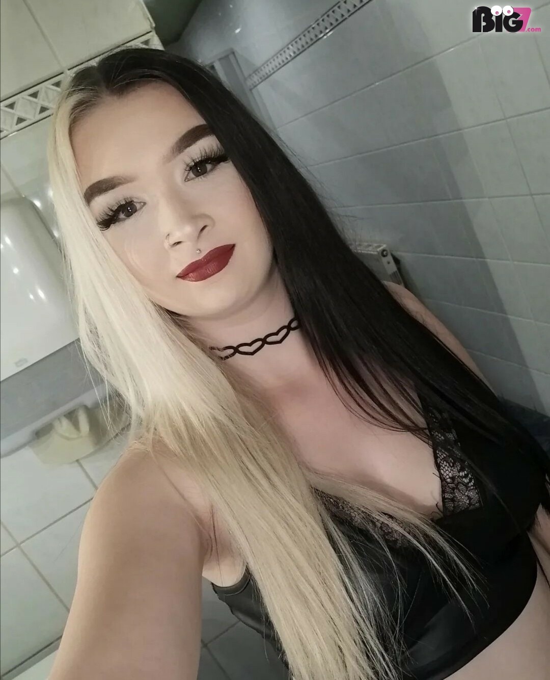 Miss2shade