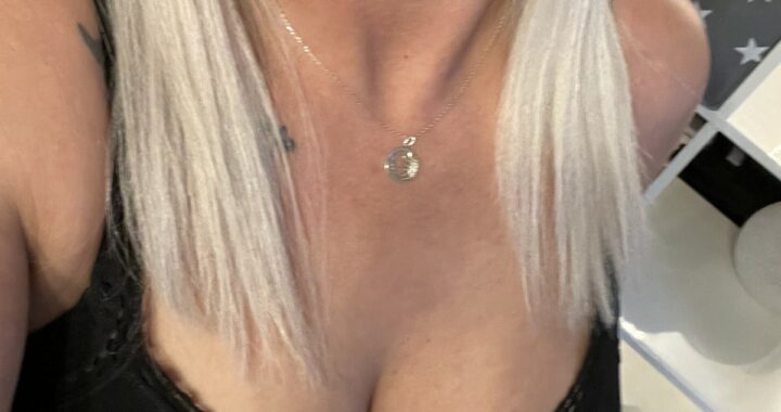 Sexyblondi164 - Private Porn - Jetzt ansehen