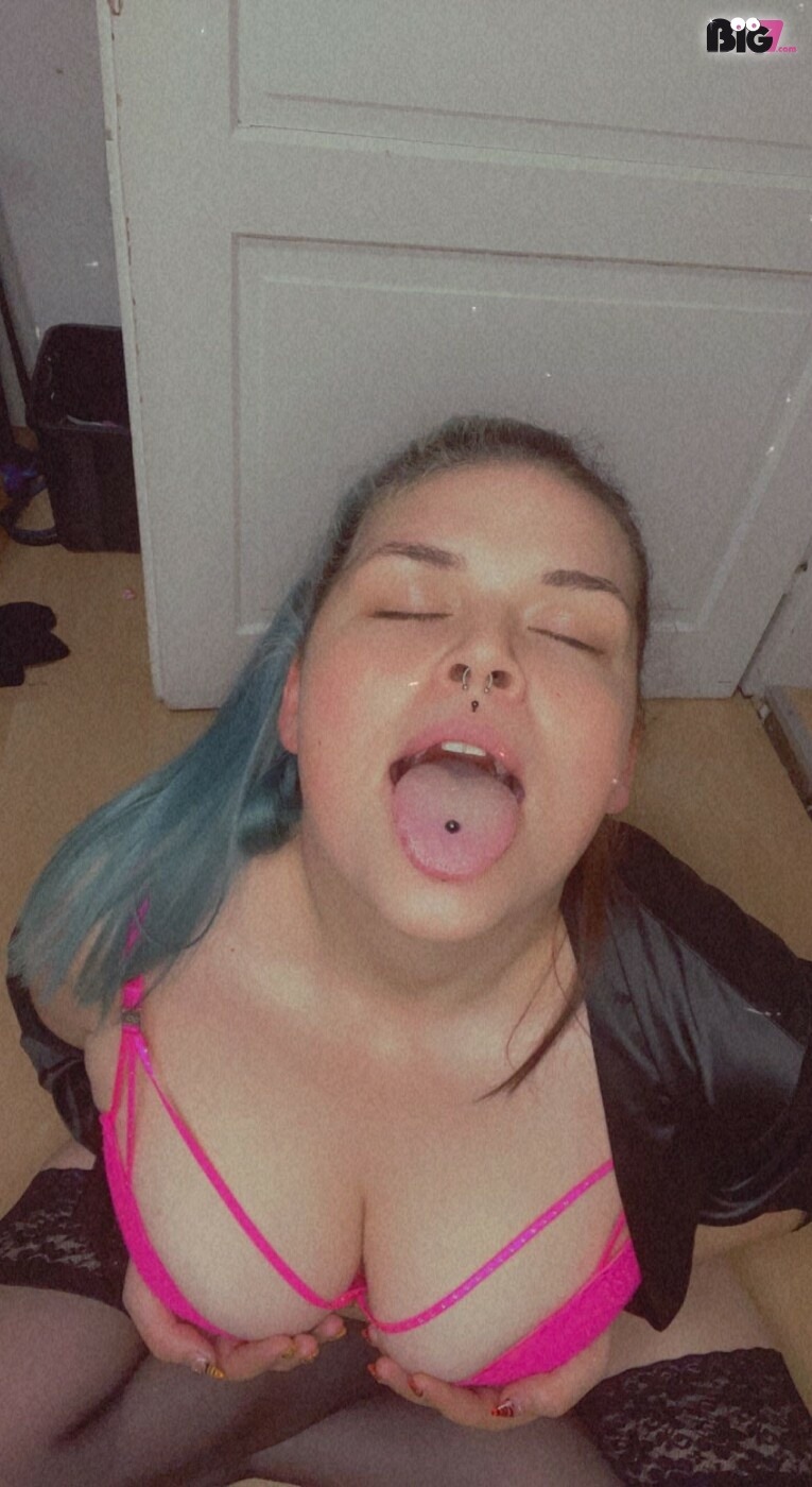 Nessalein - Private Porn - Jetzt ansehen