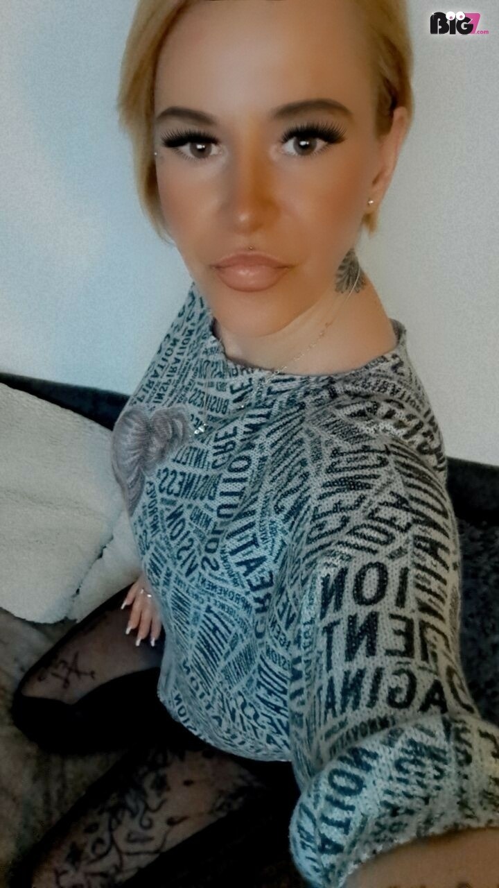 Babegirl100