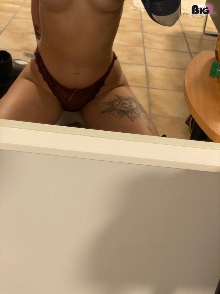 Hornybabe21