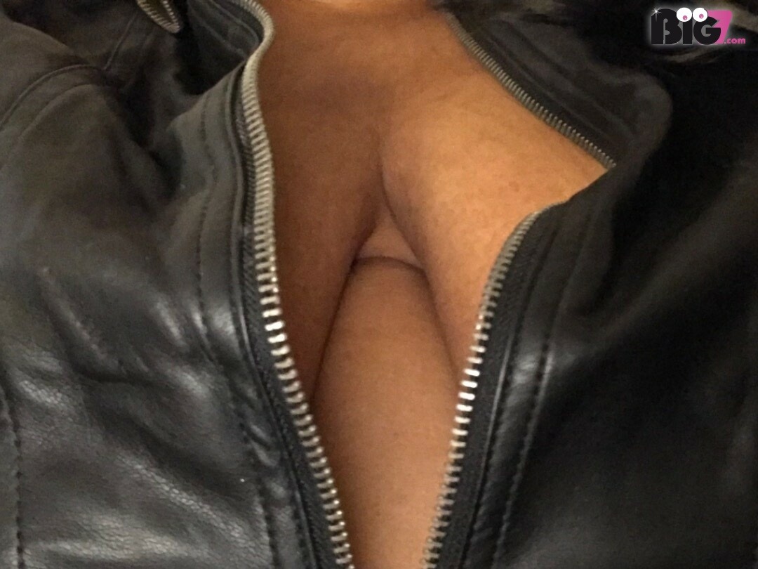 desireelovexxx - Private Porn - Jetzt ansehen