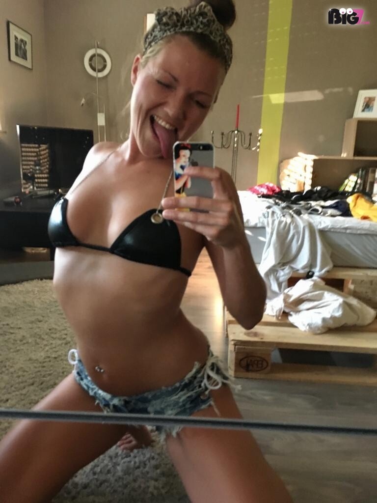 Kinky-Mia