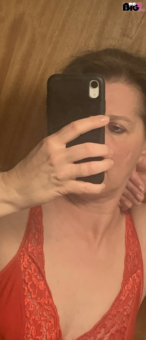 SwissHornyMilf