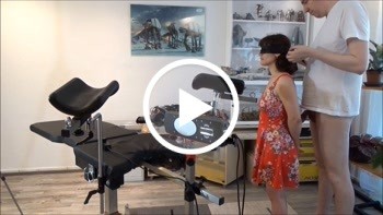 Sexuelles Experiment mit Uni Studentin