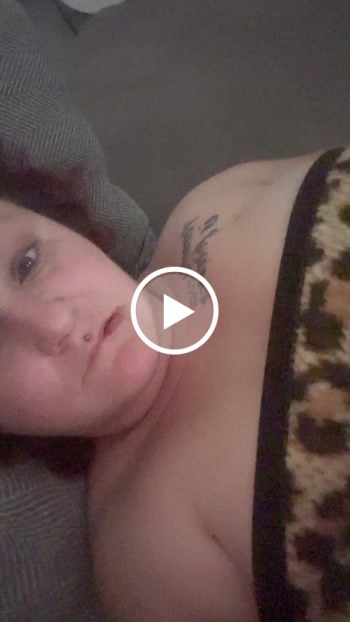 Kneten und lecken - Private Porn - Jetzt ansehen