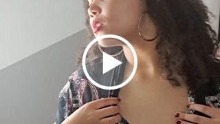 Ich war neue Dessous für euch shoppen und nun werde ich sie geil und sexy für euch präsentieren.