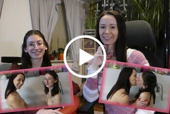 Langsam kommen wir uns näher! Mit Emma in der Badewanne!