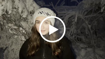 Einfach in den Schnee GEPISST und ihn gelb gefärbt!!