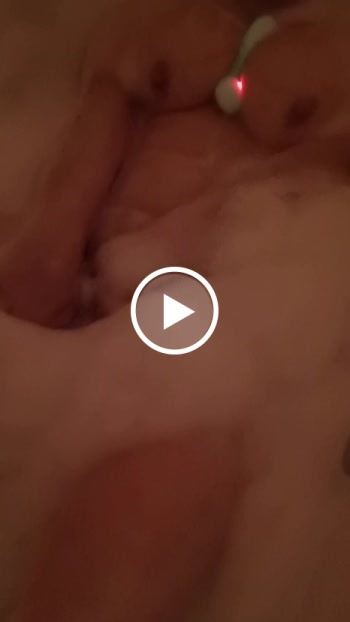 Badewanne - Private Porn - Jetzt ansehen