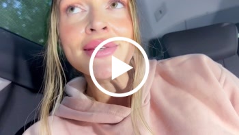 Heimlich Masturbiert im Uber Taxi