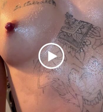 Ölige Titten und steife Nippel - Private Porn - Jetzt ansehen