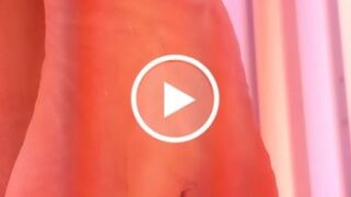 Herrins Füsse amüsieren sich im Solarium