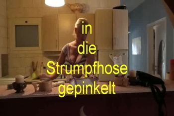 In die Strumpfhose gepinkelt
