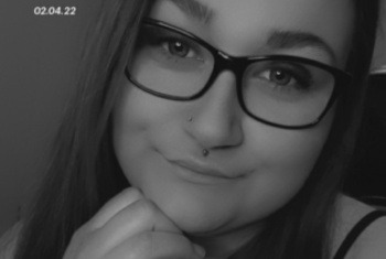 SexyYoungMilf