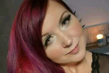 Hot-Alisa