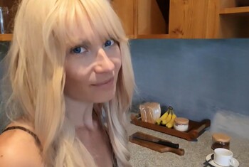 DREISTER FREMDFICK!! Ehemann meiner Schwester überredet mich zum hemmungslosen Sex!