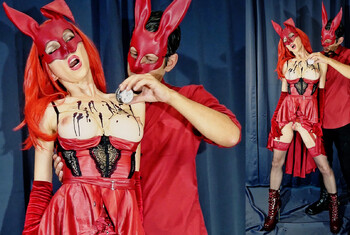 Halloween Video 2025! Eine Sukkubus versucht einen Orgasmus zu unterdrücken