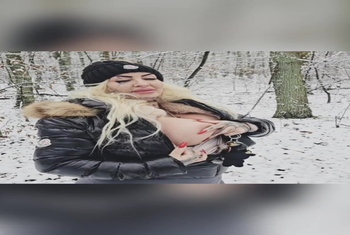 Outdoor im wald im schnee blowjob