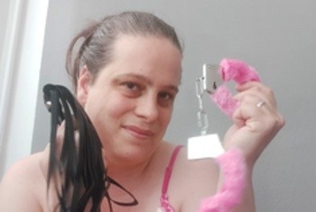 Pussyfeuchte1990