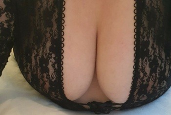 BigNaturalTitts - Private Porn - Jetzt ansehen
