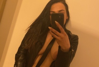 Isabella-Tiana - Private Porn - Jetzt ansehen